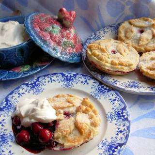 Berry Beautiful English Summer Fruit Pies