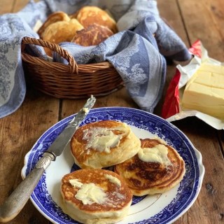 The Queen’s Scotch Pancakes (Drop Scones)