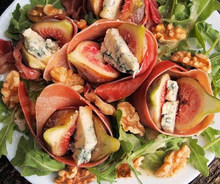 Fresh Figs with Bayonne Ham and Blue Cheese