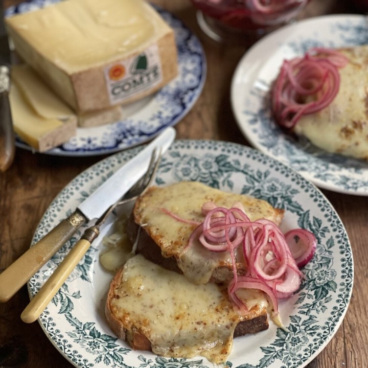 Comté Rarebit on Sourdough Toast with Quick Pickled Red Onions