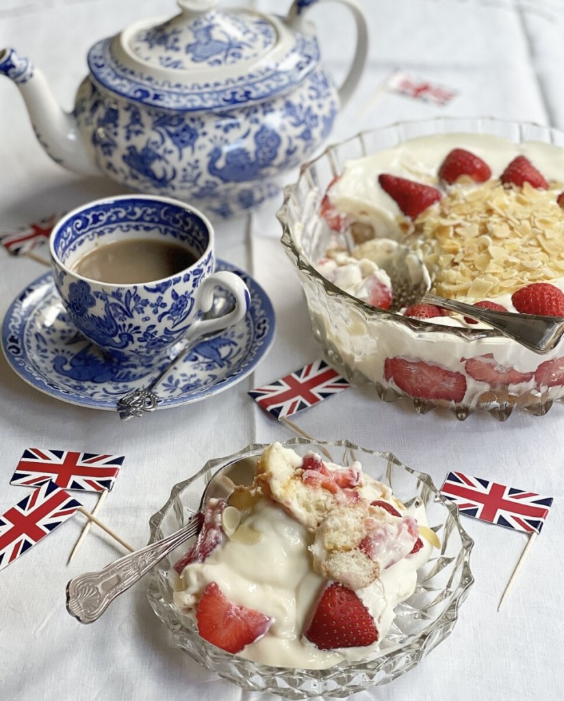 ENGLISH STRAWBERRIES & CREAM CORONATION TRIFLE