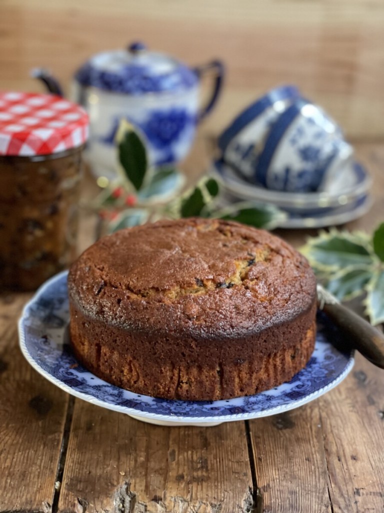 Easy Mincemeat Cake