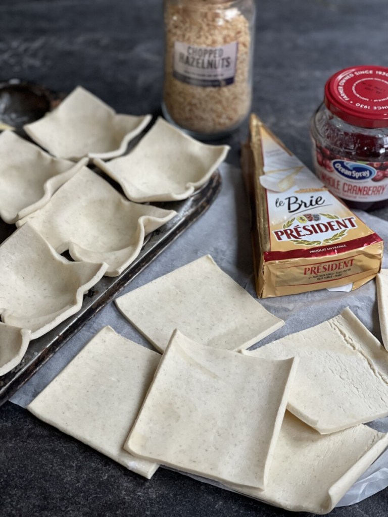 Mini Brie & Cranberry Puff Pastry Parcels