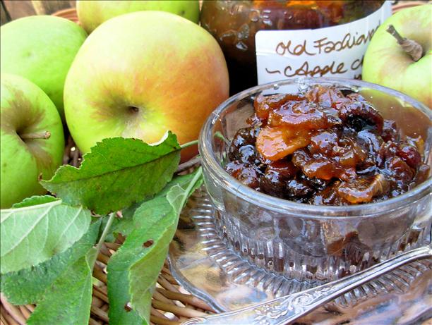 Old Fashioned Apple Chutney