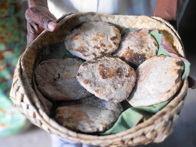 Pol Roti - Coconut Roti - Flatbreads