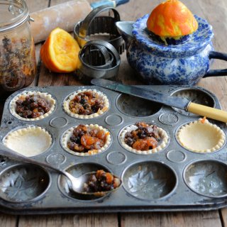 A Countdown to Christmas Recipe: Sugar Frosted Orange & Brandy Mince Pies